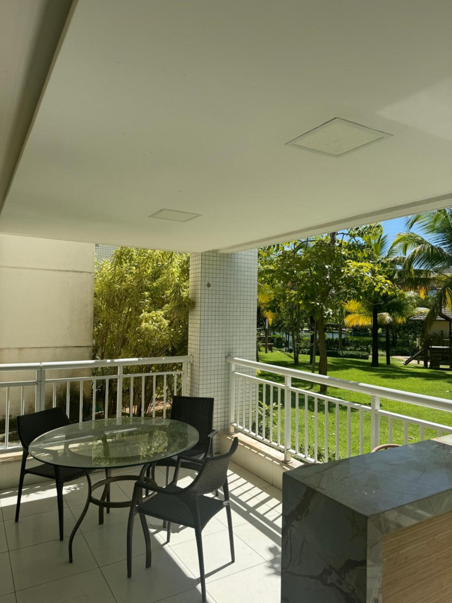 Golf Apartment *
